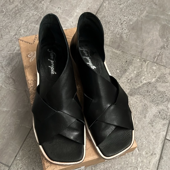 Free People Sun Valley Sandal - Picture 5 of 14